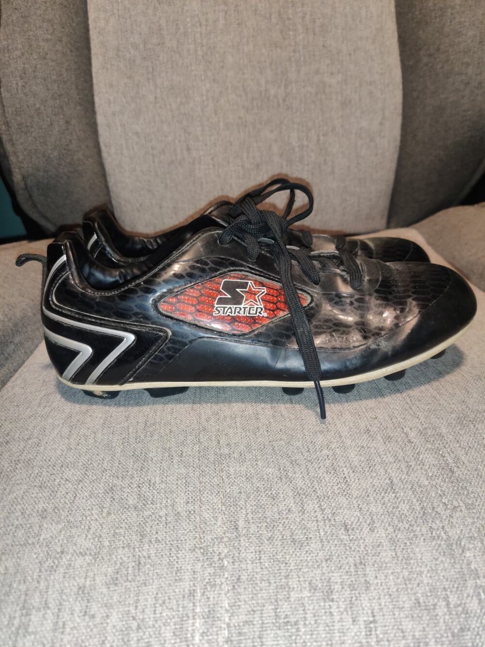 Starter Soccer Cleats Youth Size 6 Black
